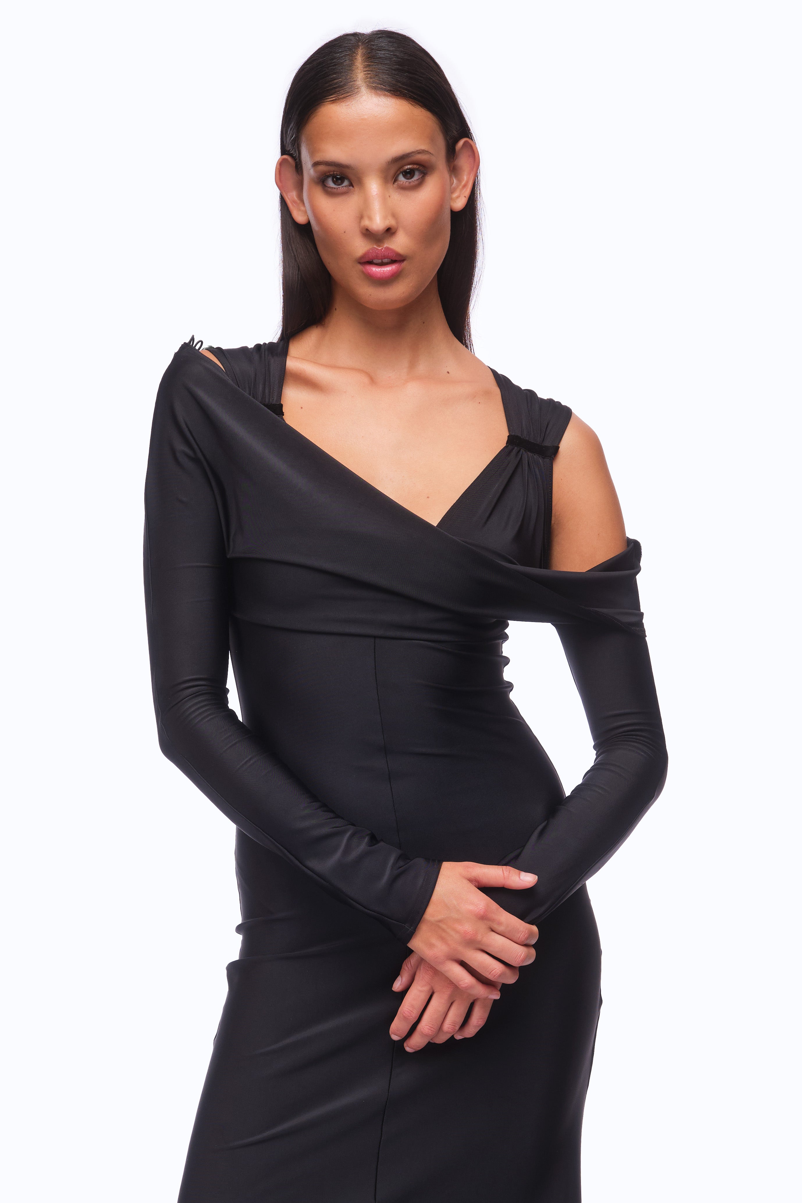 The Revenge Dress NOIRE (MADE TO ORDER) Of Planet Earth The Revenge Dress NOIRE (MADE TO ORDER) Of Planet Earth